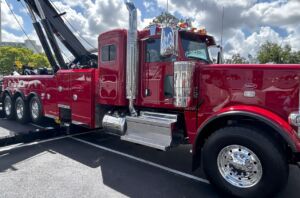 Read more about the article Types of Tow Trucks: A Complete Guide to Choosing the Right One for Your Vehicle